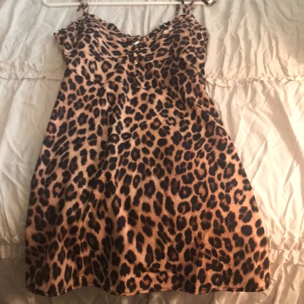 Animal print dress size M tie straps small ruffle detail dress/nightie - Picture 1 of 2